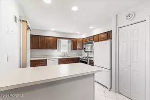 57 Suffolk Way, Marlboro Township, NJ 07746 - Photo 10