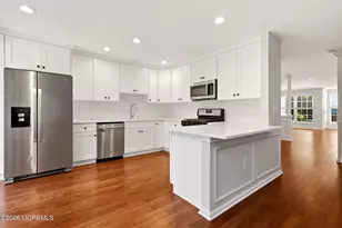 4 Ironwood Ct, Middletown, NJ 07748 - Photo 10