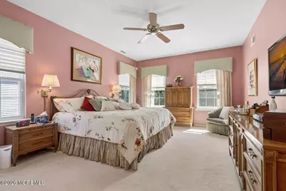 4 Gainsborough Court, Manalapan Township, NJ 07726 - Photo 22