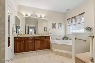 4 Gainsborough Ct, Manalapan Township, NJ 07726 - Photo 24