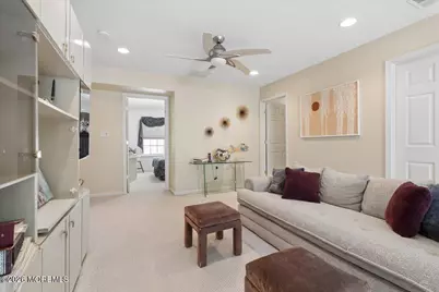 4 Gainsborough Court, Manalapan Township, NJ 07726 - Photo 28