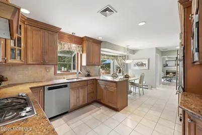 6 Grant Road, Manalapan Township, NJ 07726 - Photo 16
