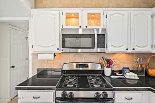 15 Jackson St, Keyport, NJ 07735 - Photo 16