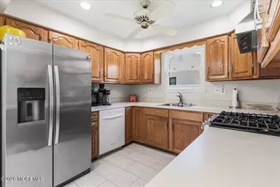 36 Lakeview Drive, Marlboro Township, NJ 07746 - Photo 16