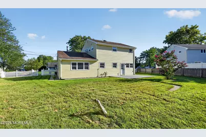 21 Monmouth Street, Hazlet Township, NJ 07730 - Photo 28