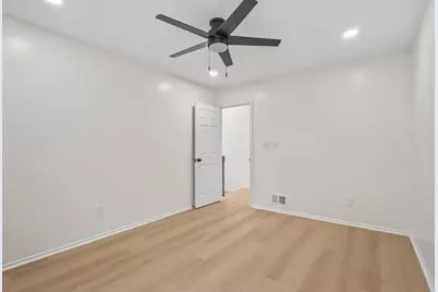 [Address not provided], Franklin Township, NJ 08873 - Photo 18