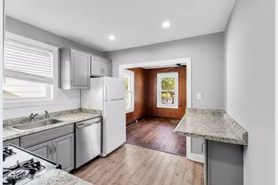 134 Oxonia Avenue, Neptune Township, NJ 07753 - Photo 10
