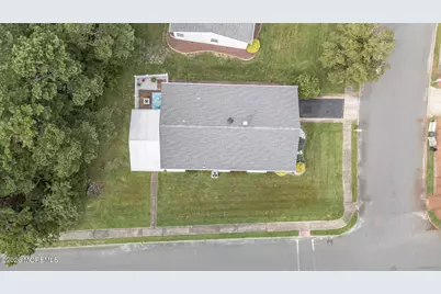 1 Selkirk Avenue, Toms River Township, NJ 08757 - Photo 28
