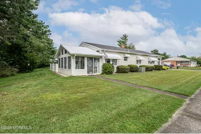 1 Selkirk Avenue, Toms River Township, NJ 08757 - Photo 22
