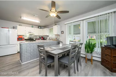 1 Selkirk Avenue, Toms River Township, NJ 08757 - Photo 10