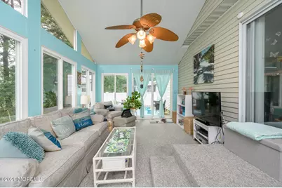 1 Selkirk Avenue, Toms River Township, NJ 08757 - Photo 18