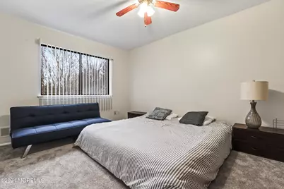 110 Bowne Court, Matawan, NJ 07747 - Photo 16