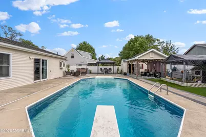 8 Creek Road, Port Monmouth, NJ 07758 - Photo 22