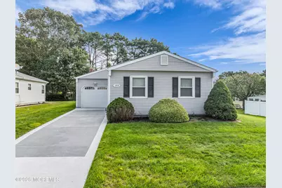 193 Torrey Pines Drive, Toms River Township, NJ 08757 - Photo 2