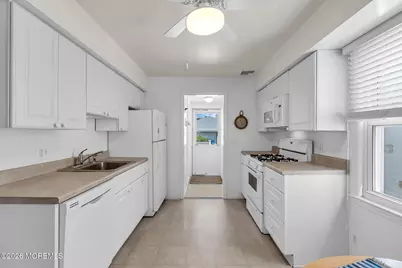 66 1/2 Ocean Avenue, Manasquan, NJ 08736 - Photo 14
