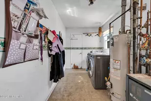 23 Pearl St, Middletown, NJ 07748 - Photo 36