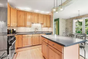 524 St Andrews Pl, Manalapan Township, NJ 07726 - Photo 14
