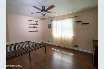 2 Missouri Court, Matawan, NJ 07747 - Photo 12