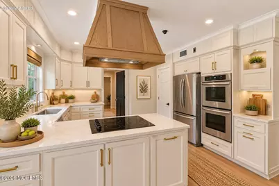 4 Clark Way, Holmdel, NJ 07733 - Photo 10