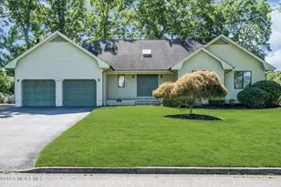 701 Tufts Ct, Lanoka Harbor, NJ 08734 - Photo 1