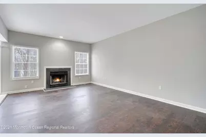 44 Smock Court, Manalapan Township, NJ 07726 - Photo 14