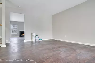 44 Smock Court, Manalapan Township, NJ 07726 - Photo 6
