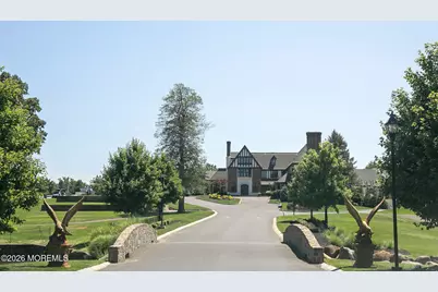 114 Eagle Way, Eatontown, NJ 07724 - Photo 4