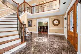 29 Red Coach Ln, Holmdel, NJ 07733 - Photo 2