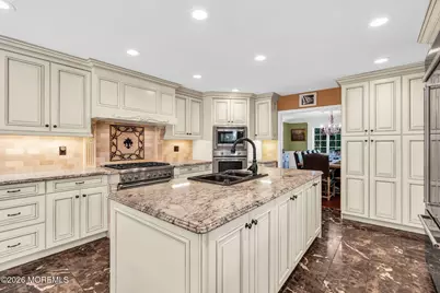 29 Red Coach Lane, Holmdel, NJ 07733 - Photo 12