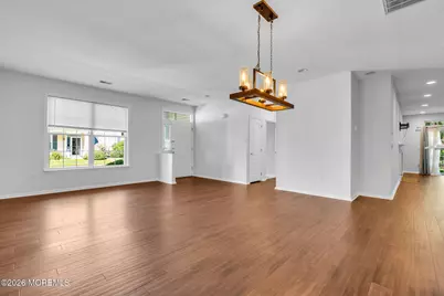122 Greenlawns Drive, Lakewood, NJ 08701 - Photo 8