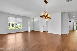 122 Greenlawns Dr, Lakewood, NJ 08701 - Photo 8