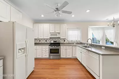 99 Minuteman Circle, Allentown, NJ 08501 - Photo 14