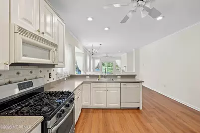 99 Minuteman Circle, Allentown, NJ 08501 - Photo 16