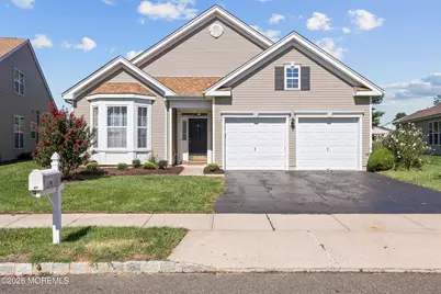 99 Minuteman Circle, Allentown, NJ 08501 - Photo 2