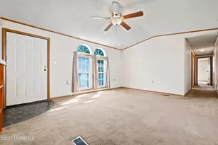 29 Secretariat St, Howell Township, NJ 07731 - Photo 2