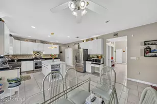 14 Jamesworthy Ct, Marlboro Township, NJ 07746 - Photo 22