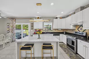14 Jamesworthy Ct, Marlboro Township, NJ 07746 - Photo 26