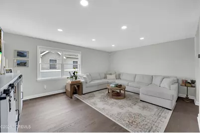 2032 Nj-35 #4, Ortley Beach, NJ 08751 - Photo 12