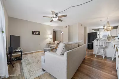 39 Cambridge Court #E, Lakewood, NJ 08701 - Photo 4