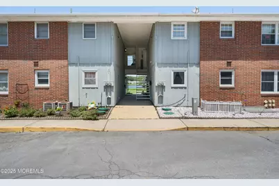 39 Cambridge Court #E, Lakewood, NJ 08701 - Photo 2