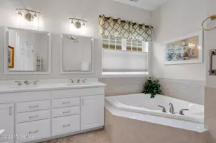 4 Talister Ct, Freehold, NJ 07728 - Photo 28