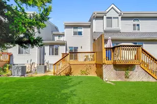 24 Catherine Ct, Laurence Harbor, NJ 08879 - Photo 28