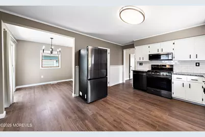 156 Main Street, Port Monmouth, NJ 07758 - Photo 14