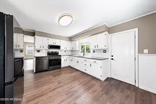 156 Main St, Port Monmouth, NJ 07758 - Photo 10