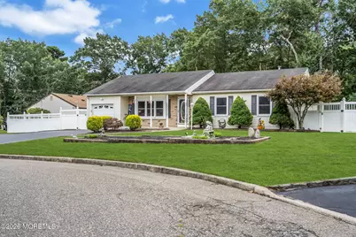 143 Lakewood Avenue, Lanoka Harbor, NJ 08734 - Photo 6