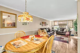 57 Fairfield Ln, Monroe Township, NJ 08831 - Photo 12