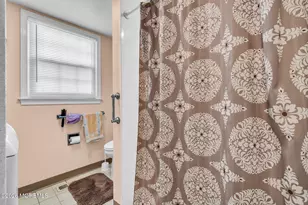 57 Fairfield Ln, Monroe Township, NJ 08831 - Photo 16