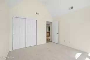 2 Oxford Ln, Eatontown, NJ 07724 - Photo 30