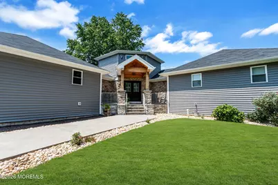 28 Five Points Road, Freehold, NJ 07728 - Photo 4
