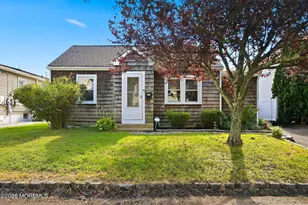 1212 Brown St, Point Pleasant, NJ 08742 - Photo 2